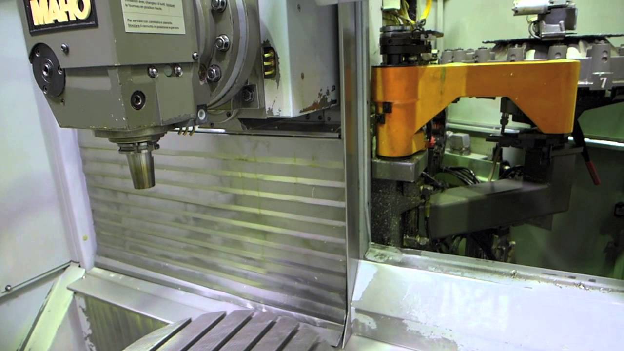 CNC Fräsmaschine MAHO 600E