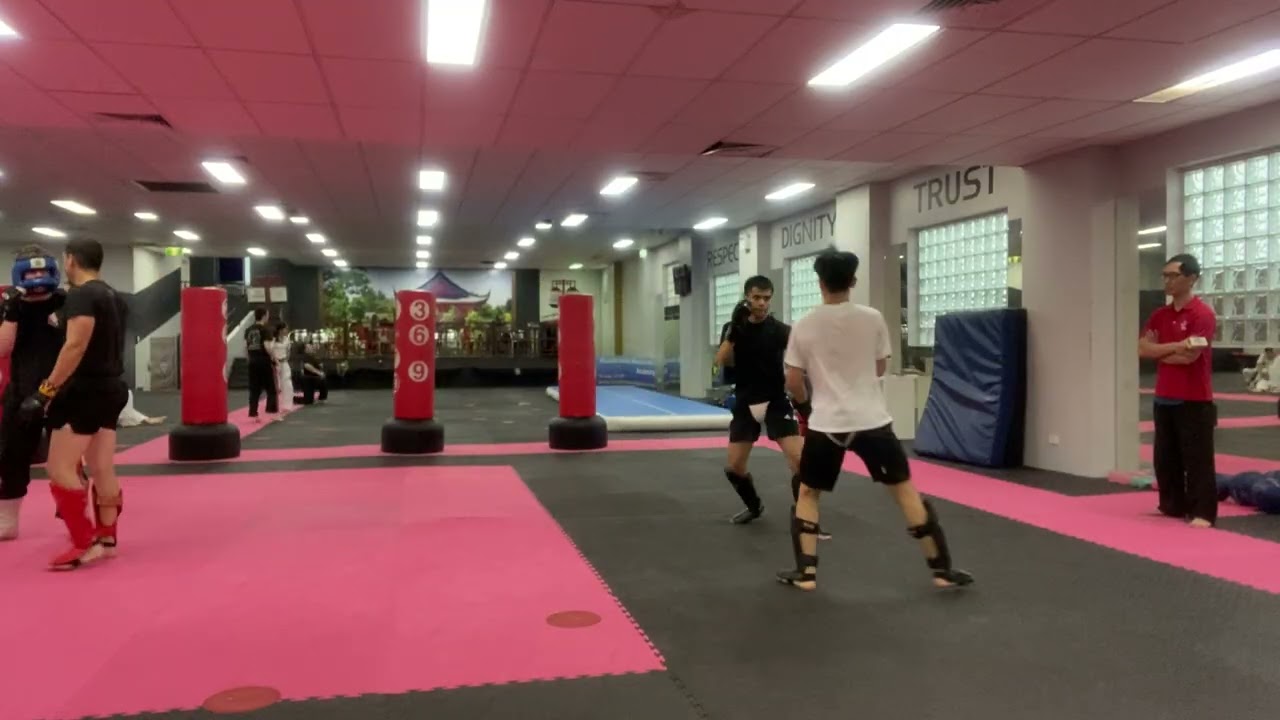 Jr vs Sam