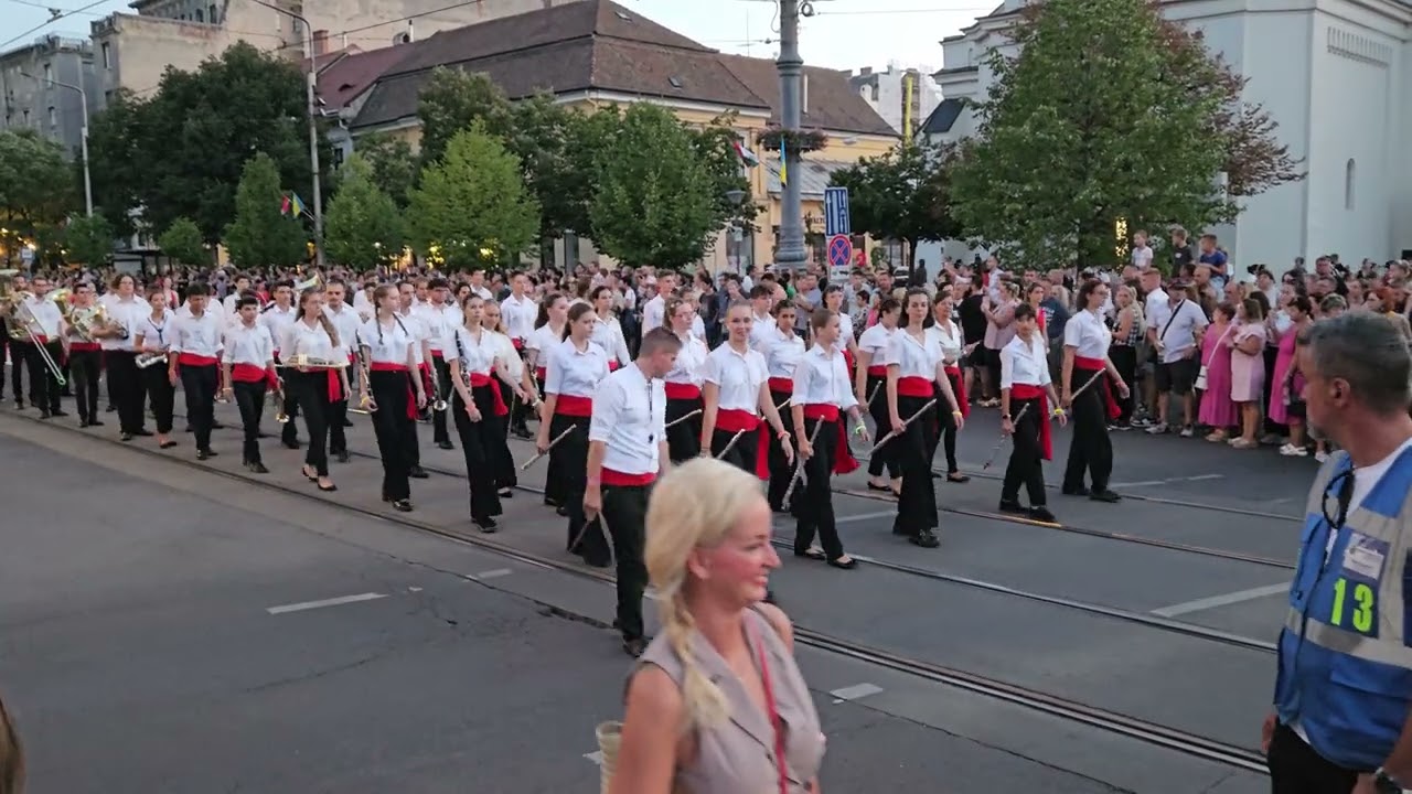 Virágkarnevál 2024 - DME  karneváli felvonulás 4