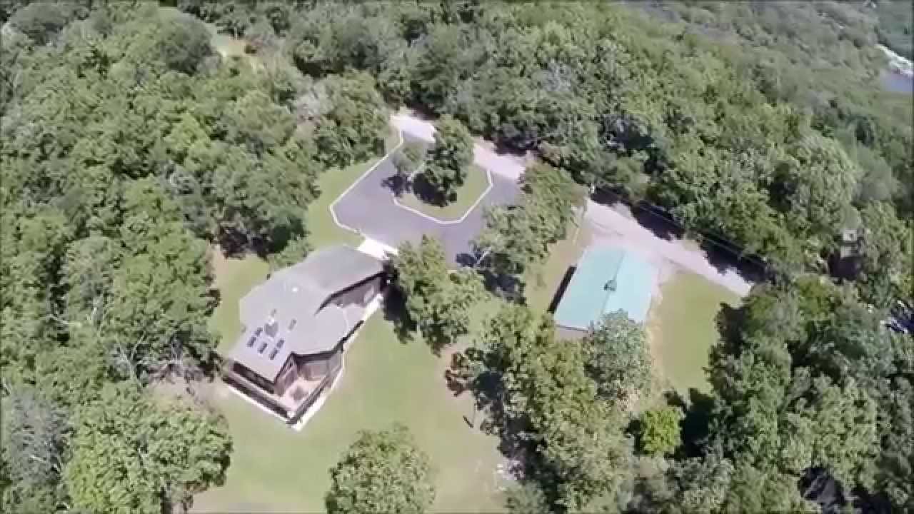 Aerial Tour - 18524 Lakeview Place,