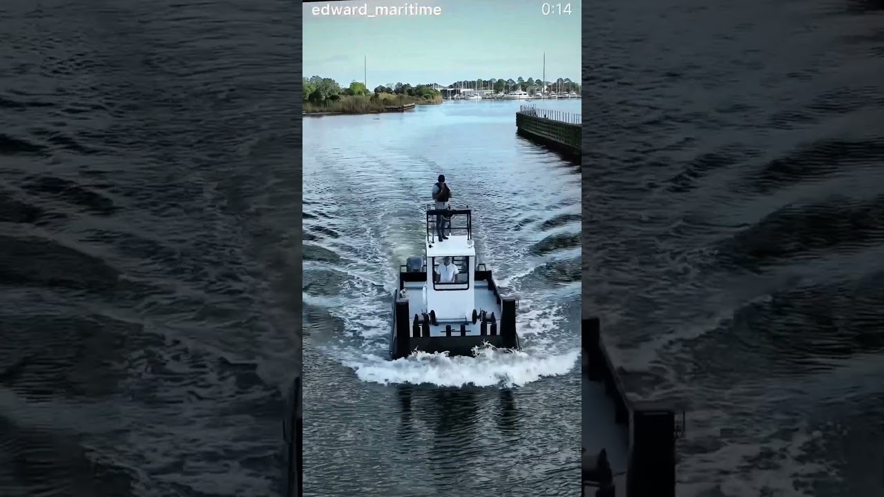 LYDIA E #boating #drone #barge #dredge #workboat #vessel #inlandsea #marine #ship