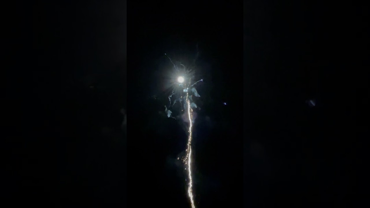 Sensation 207 Verbund (Fireevent) #fireworks #pyro #happynewyear #feuerwerk #newyear #silvester