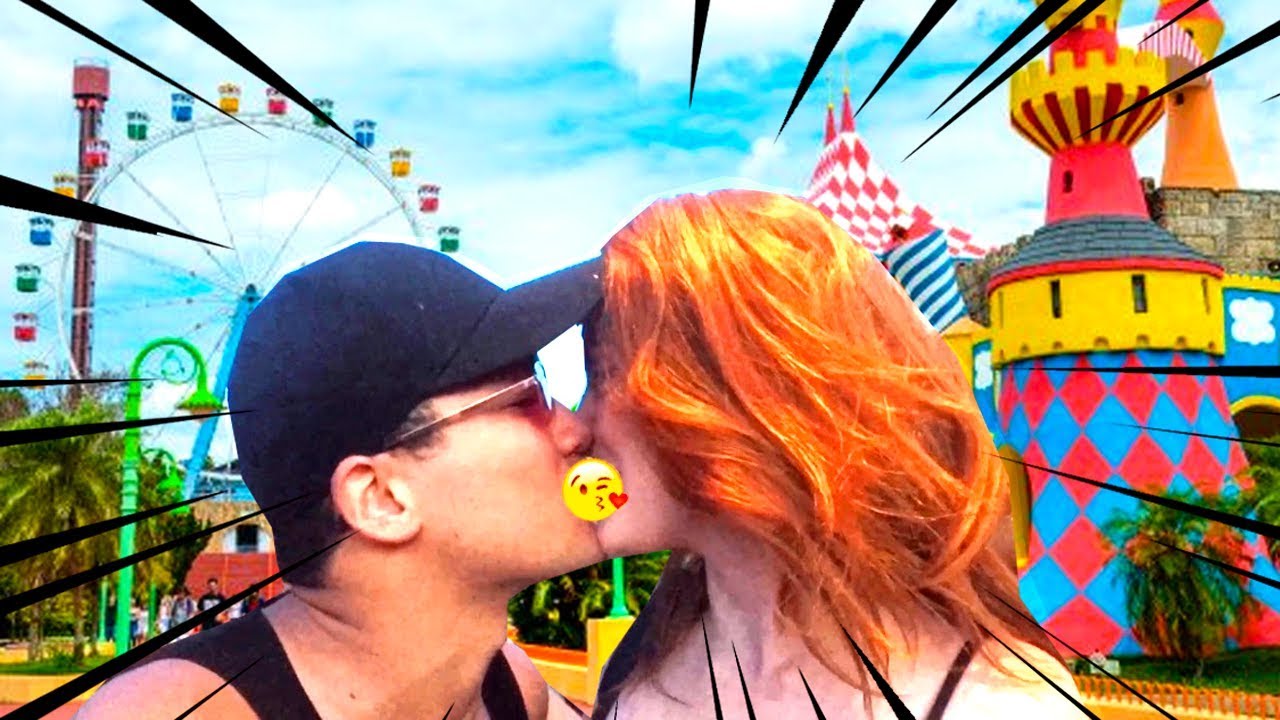 BEIJANDO DESCONHECIDOS NO HOPI HARI *Zabetta Macarini*