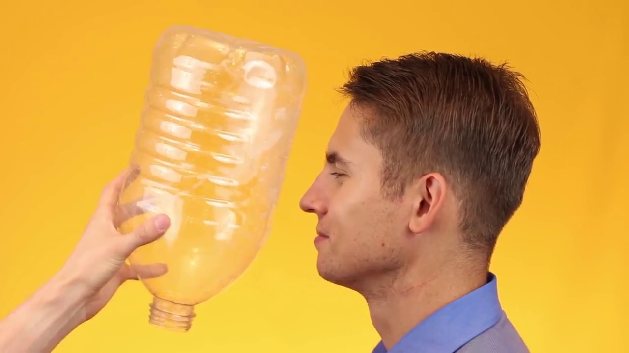 10 ЛАЙФХАКОВ С ПЛАСТИКОВЫМИ БУТЫЛКАМИ