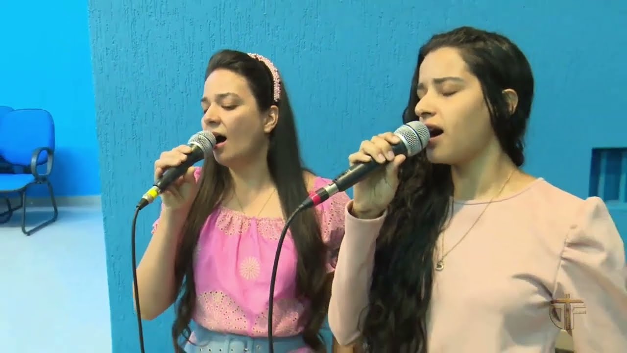 A Vitória é sua - Larissa e Rebeca/ Tabernáculo da fé Brasilia
