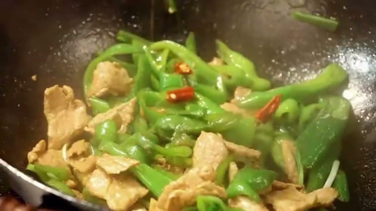 Cast Iron Wok Pan.