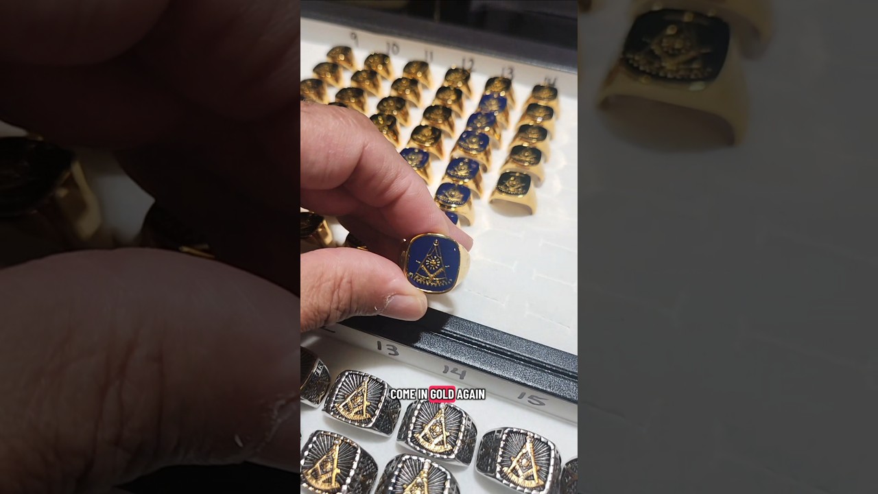 The Masonic ring is one method of recognition. There are many others. #freemasons #masons