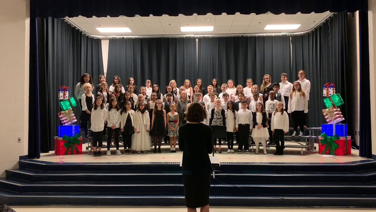 HMES Chorus presents... Better Bundle Up!