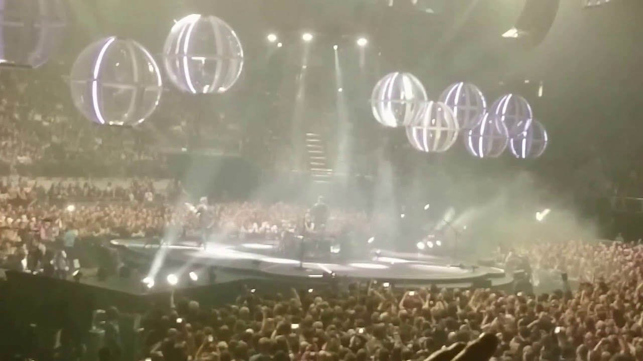 Muse Drones (intro) and Reapers.