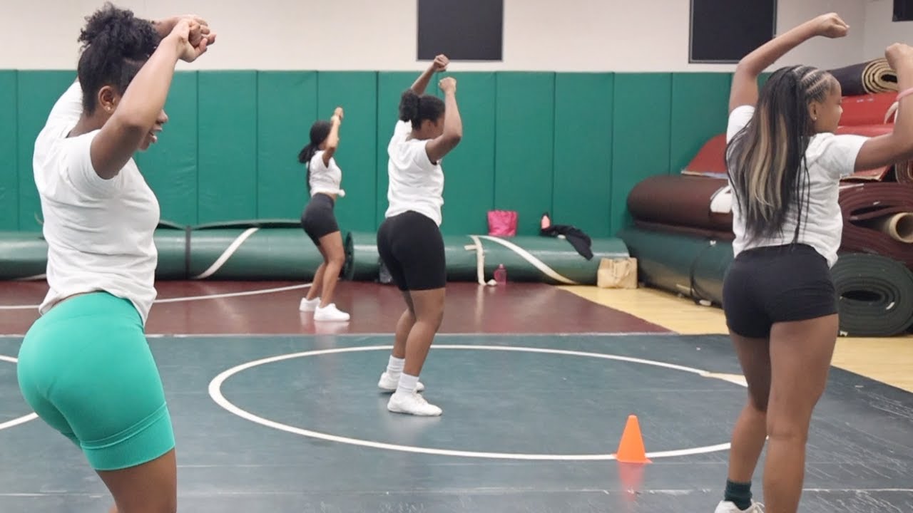 The Battle Of Shake Drills: Who Won In Your Opinion? | MMA Cheerleaders