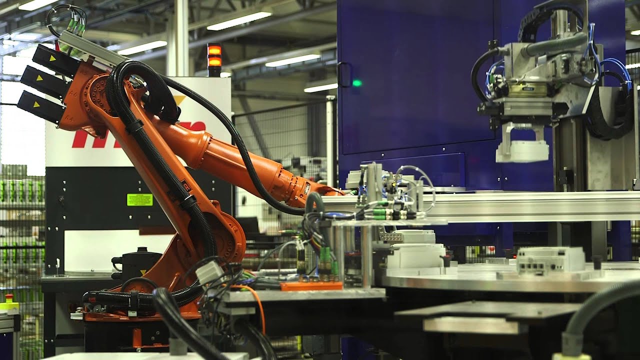Reportage chez ITRON France : la fabrication des compteurs