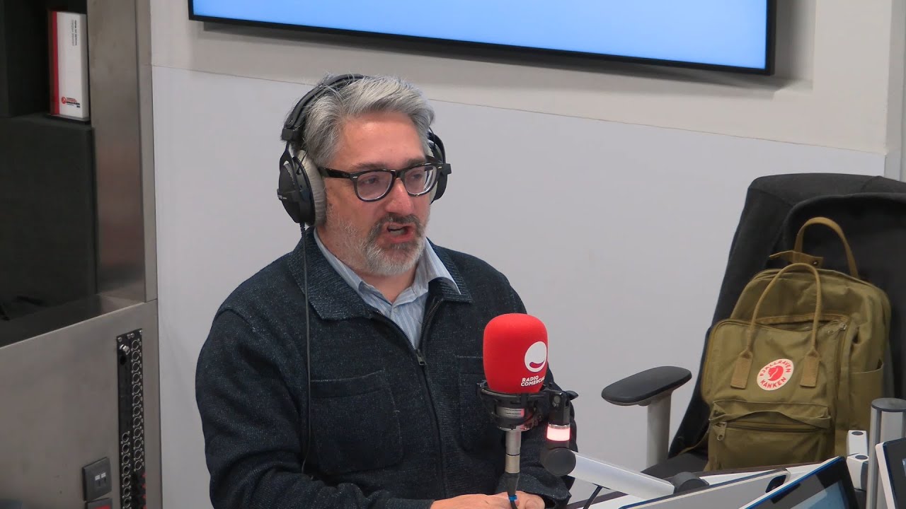 Rádio Comercial | No Natal dá xailes, não dês puns - O Homem Que Mordeu o Cão
