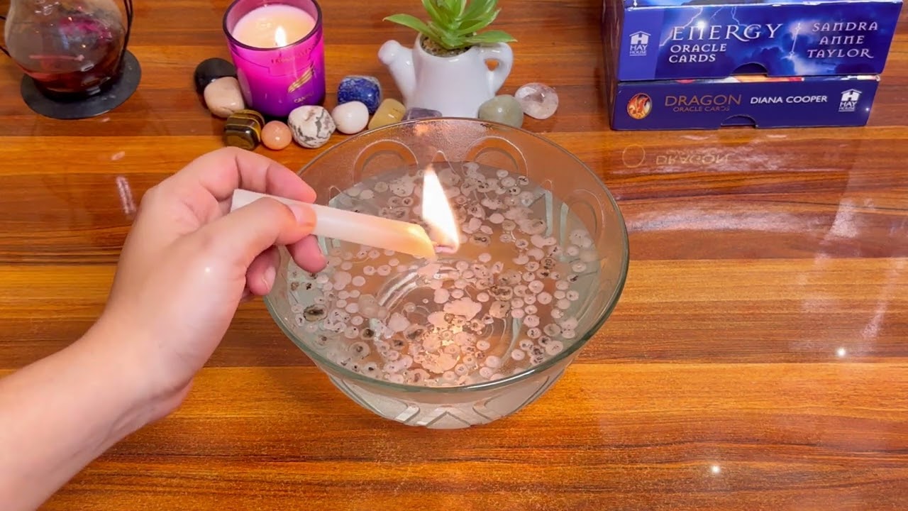 🕯️😍❤️Candle Wax Reading । 🙂‍↔️🥰उनके दिल में क्या है आपके लिये । ❤️Unke dil mein kya hai aapke liye