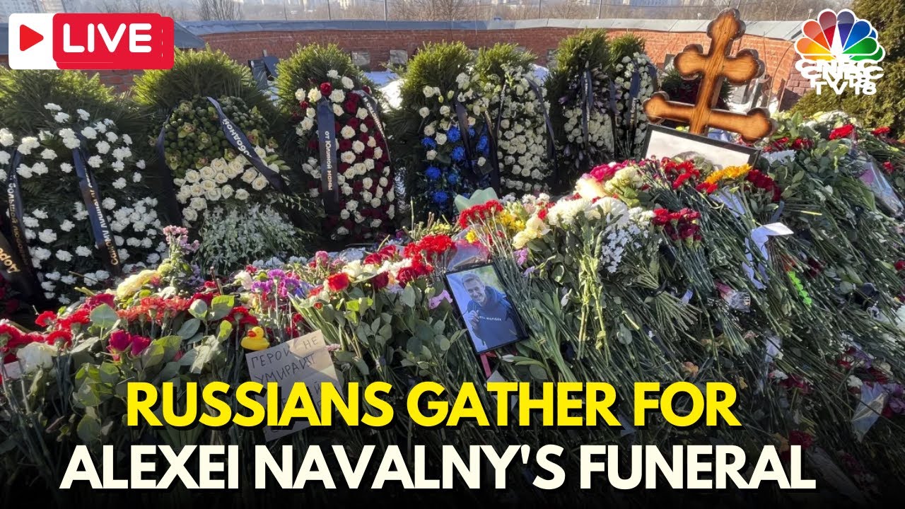 Alexei Navalny News LIVE | Mourners Pay Final Respect To Navalny | Borisovskoye Cemetery | IN18L