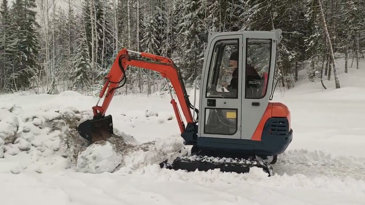 Kubota KX41-2 minikaivinkone