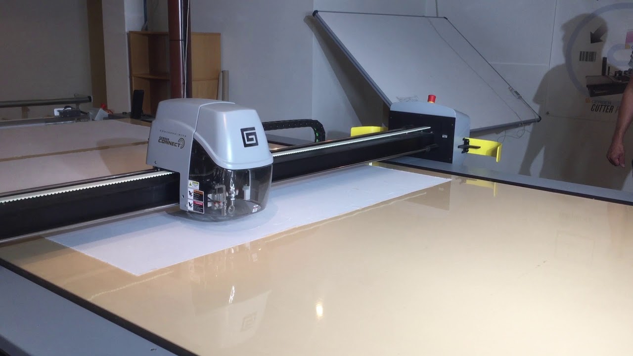 Gerber Single ply cutter Z1 + feeder in excellent condition