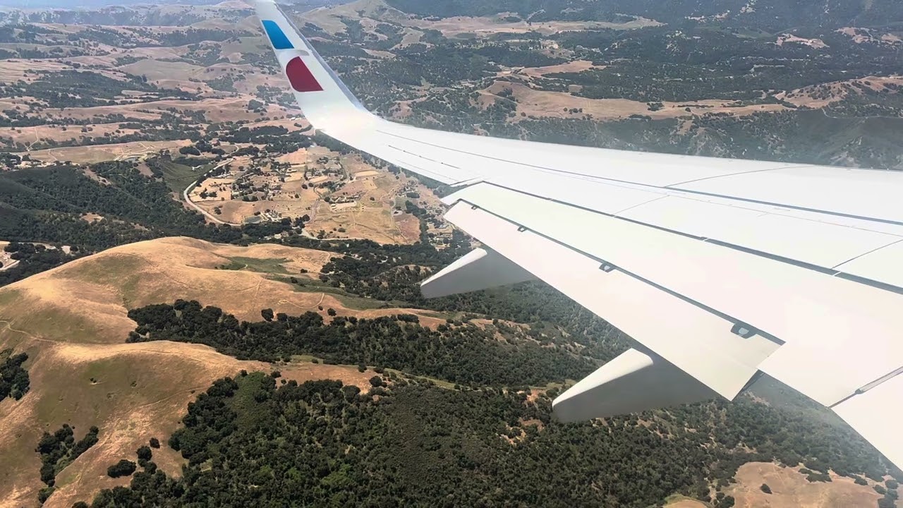 Landing in Monterey, California on an American Airlines 737-800.