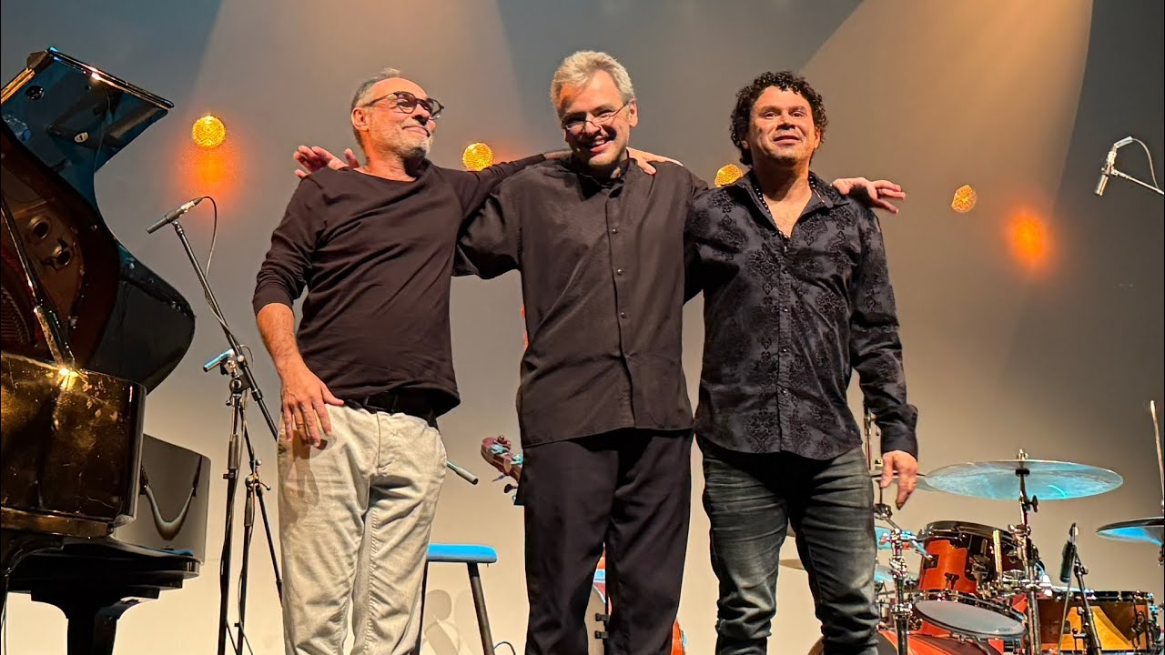 Cebola no Frevo- Trio Corrente - Rogério Pitomba substituindo o grande mestre Edu Ribeiro