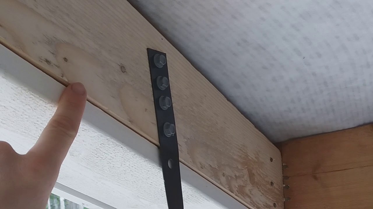 9.6.2018 talon otsalautoja ja kattotikkaiden yläpään kiinnitys