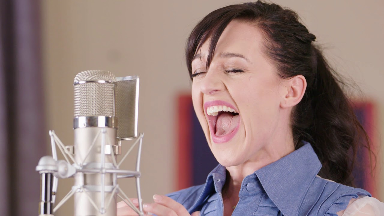 Lena Hall Obsessed: Muse – “Time is Running Out”