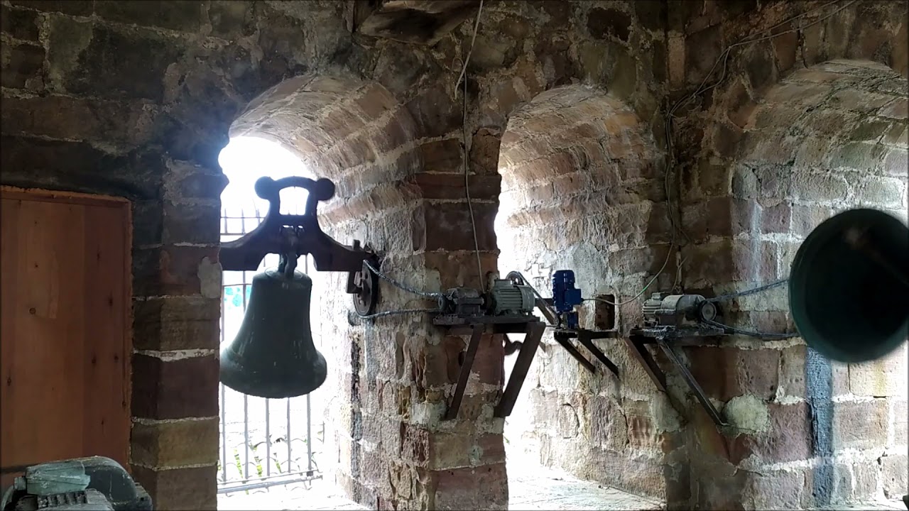 Ezcaray volteo campanas Santa María la Mayor La Rioja navidad Bells sinos glocken cloches clopote 鐘聲