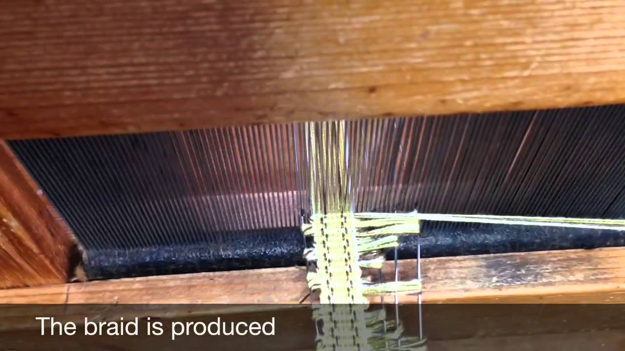 Fan edge braid with tassels