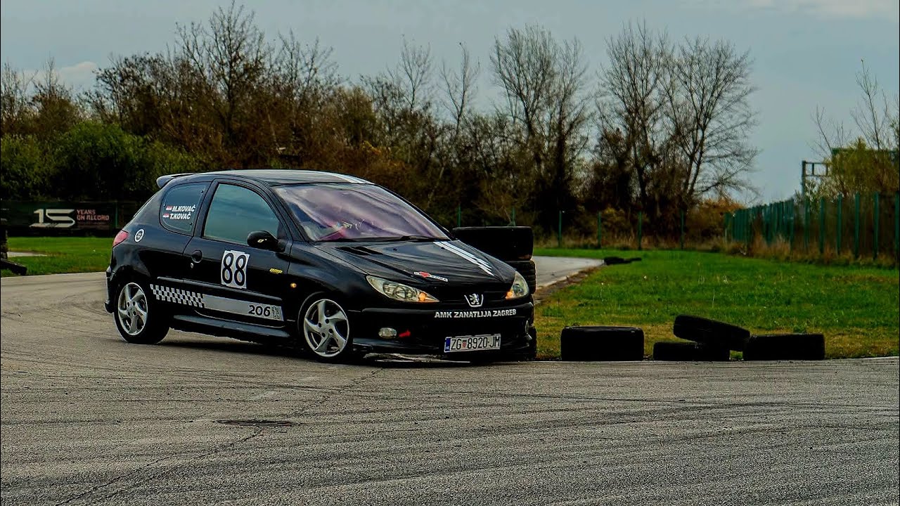 3. Superslalom 