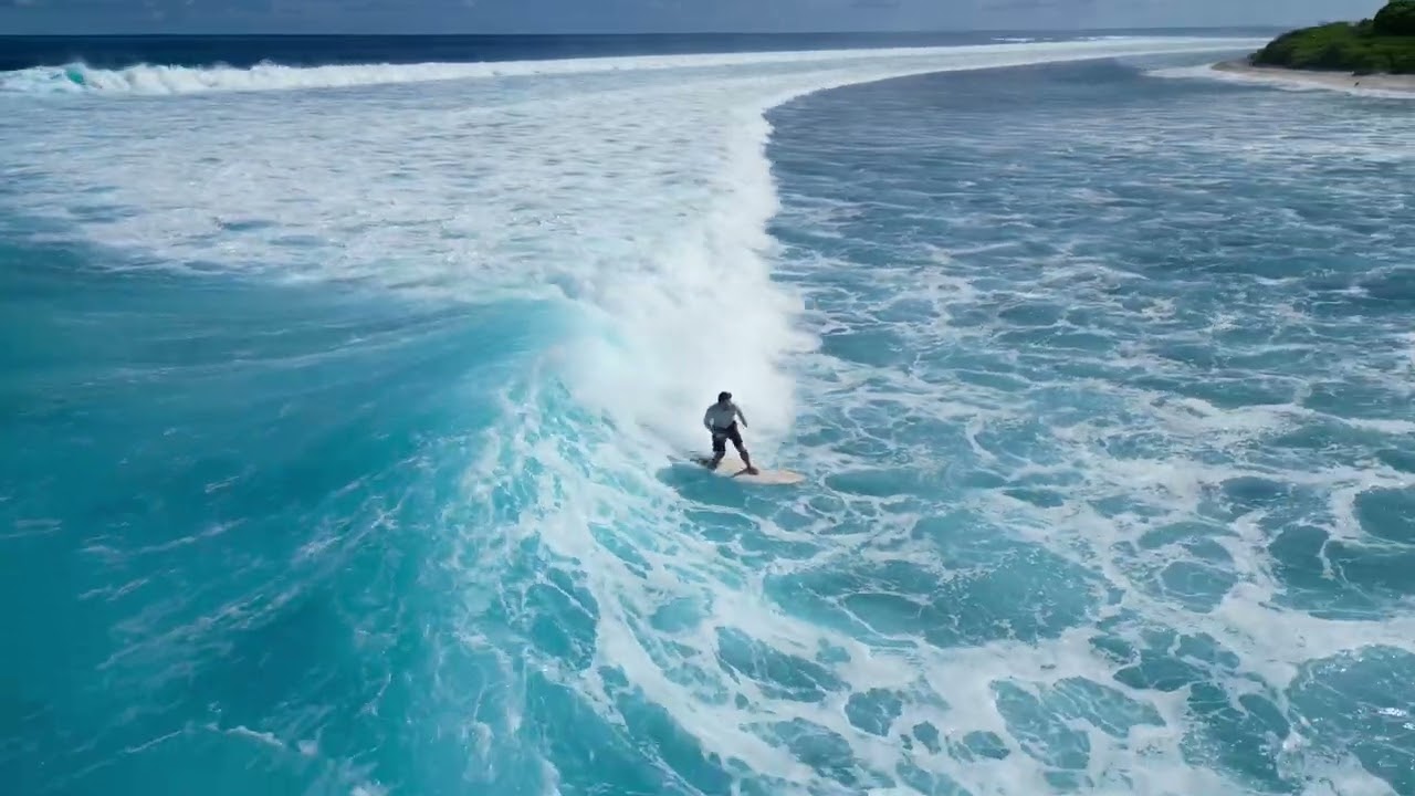 Surf uncrowded waves in Central Maldives