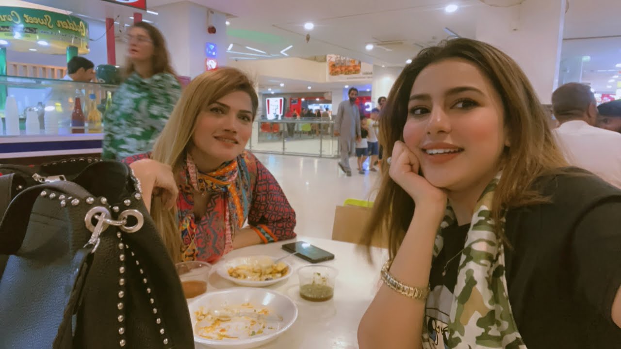 #girls day out mall of multan 😍#vlog 6
