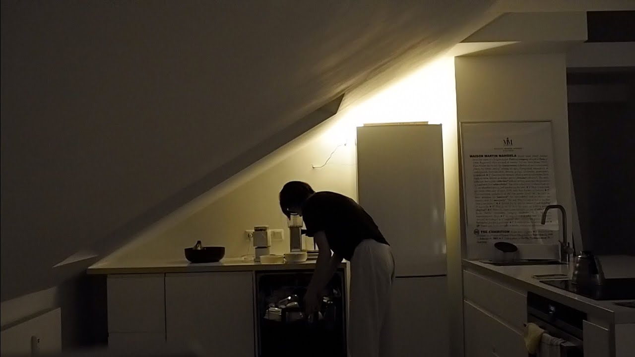 the ordinary life of a 27 year old