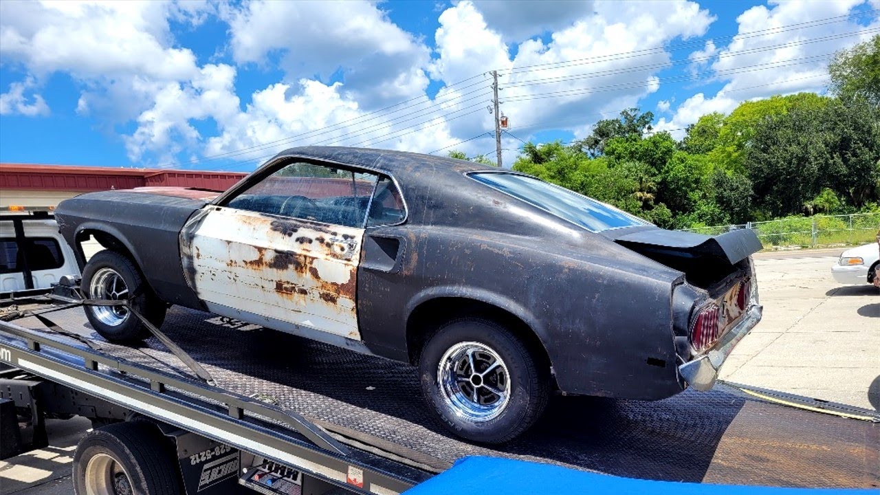 1969 Mach 1 Build Project found in junkyard