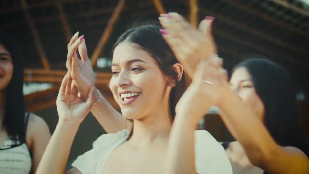 Olvídala Amigo - Angelo Mauricio | Video Oficial