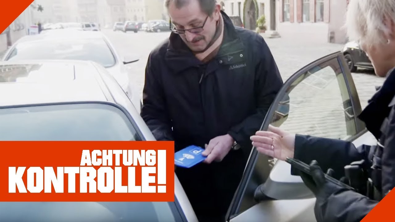 Dreist die Parkscheibe vorstellen direkt vorm Ordnungsamt! | Achtung Kontrolle | kabel eins