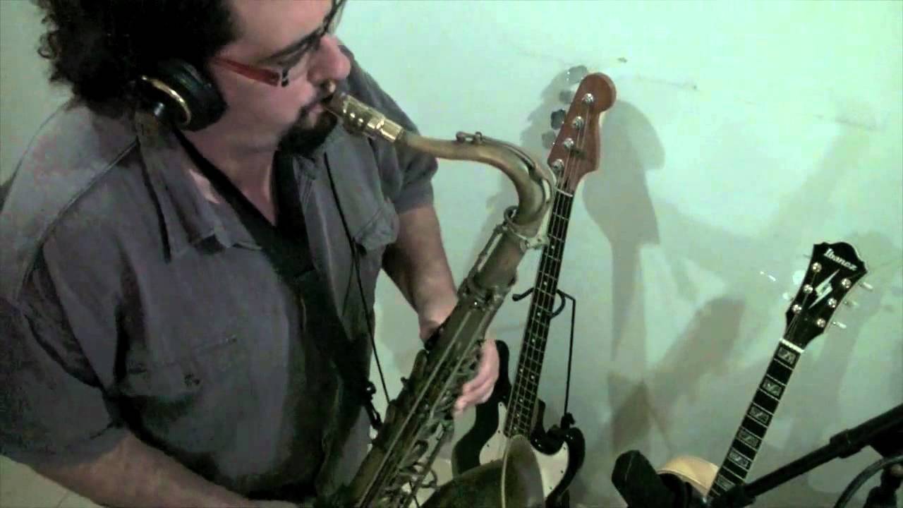 After The Love Has Gone-Earth,Wind and Fire  smooth jazz backing track