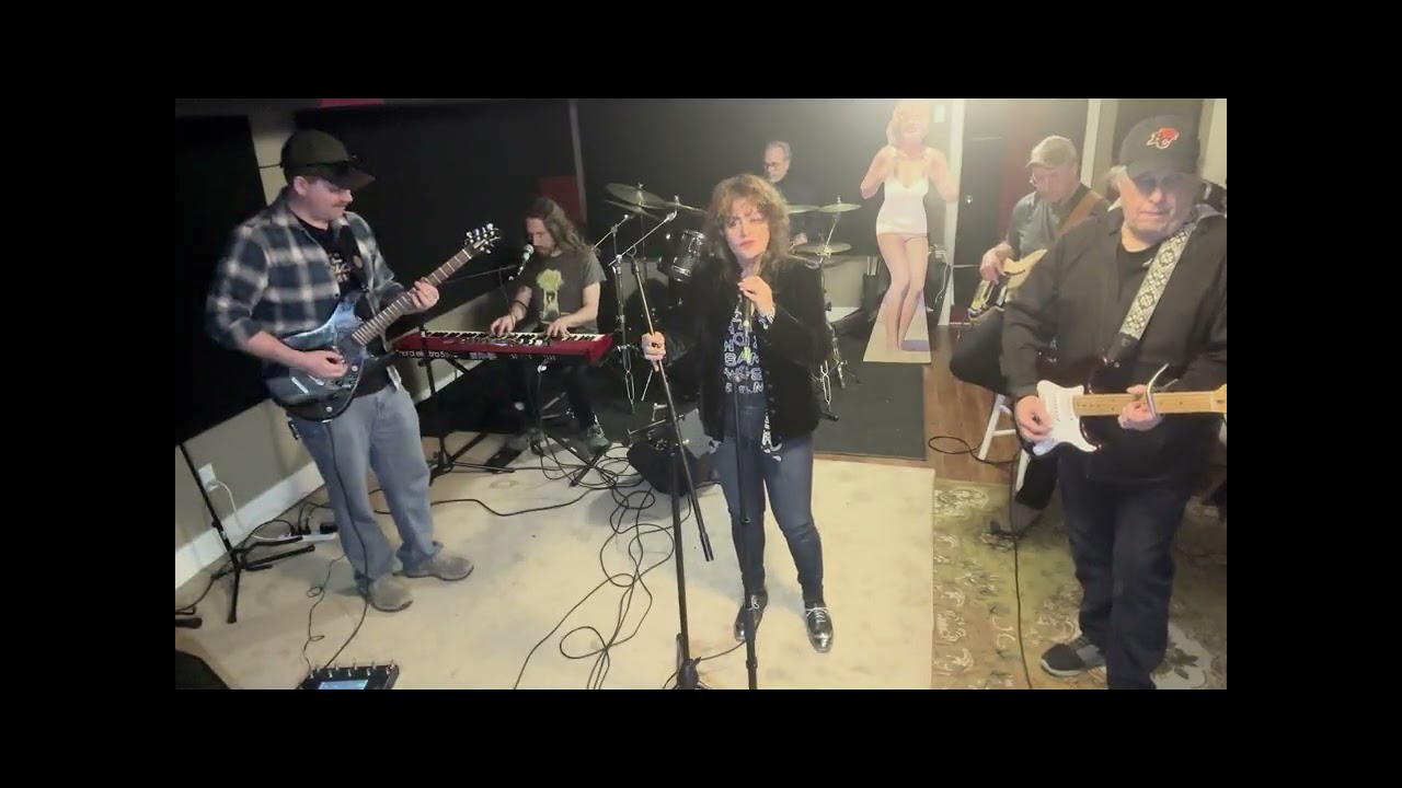 Alone (Heart cover) - the Midnight Runners band