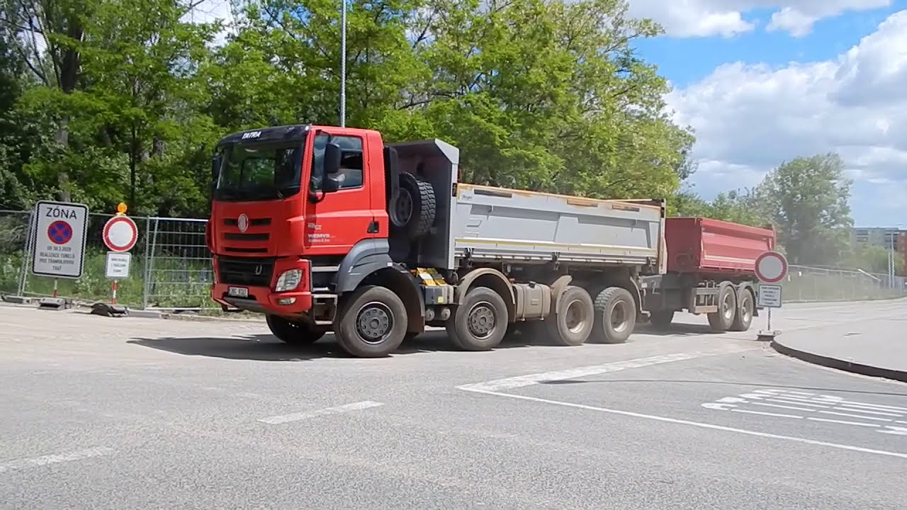 Tatra Phoenix 8x8