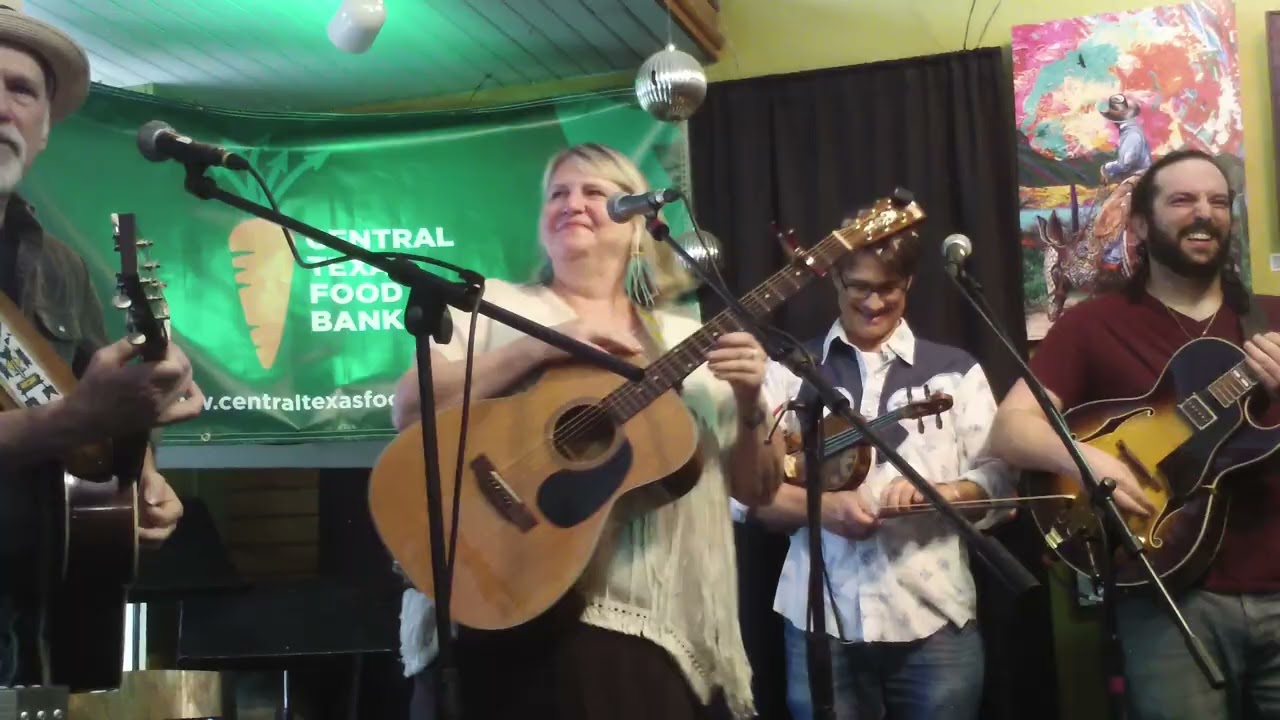 Mark Viator Susan Maxey Everett Wren (fiddle) David Rabinowicz (guitar) at NeWorlDeli 030826