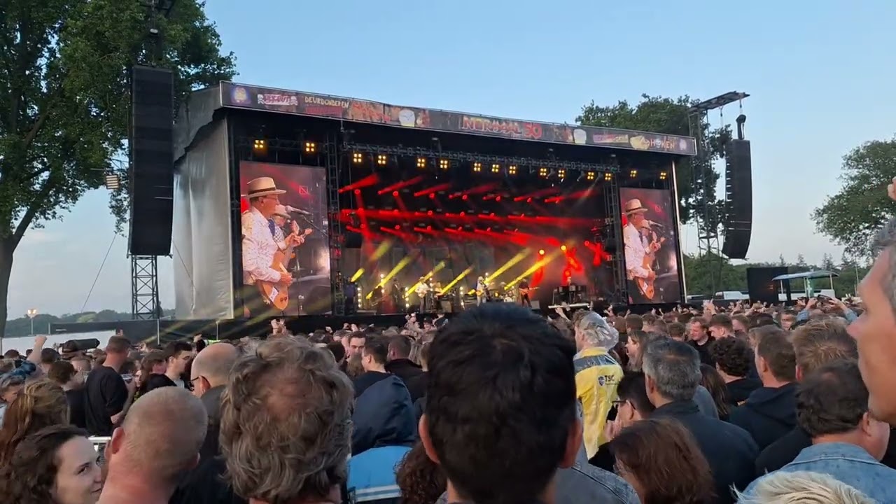 Normaal: Wi-j doet 't samen (live in Lochem - May 29th 2025)
