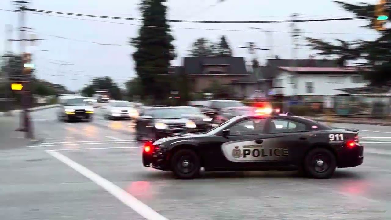 Vancouver police rumble siren 🚨
