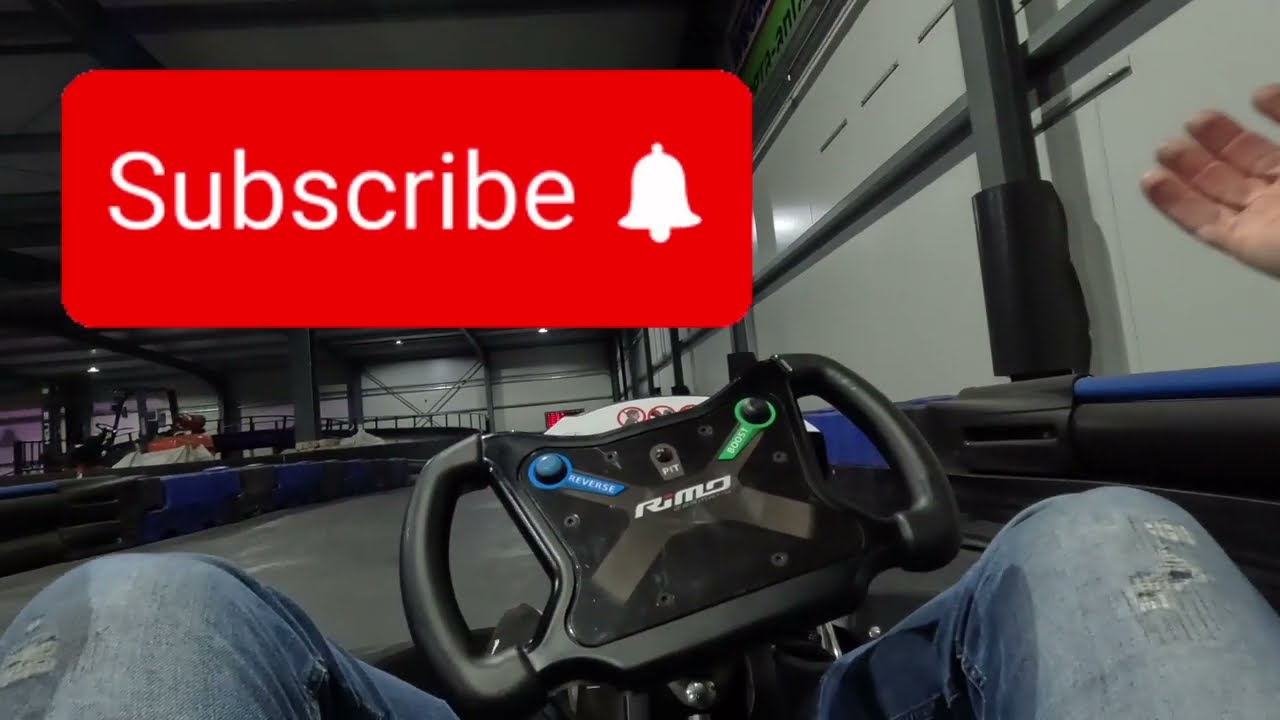Ein Autohändler muss auch Kart fahren können - geiler Crash #autohandel #kartfahren 
