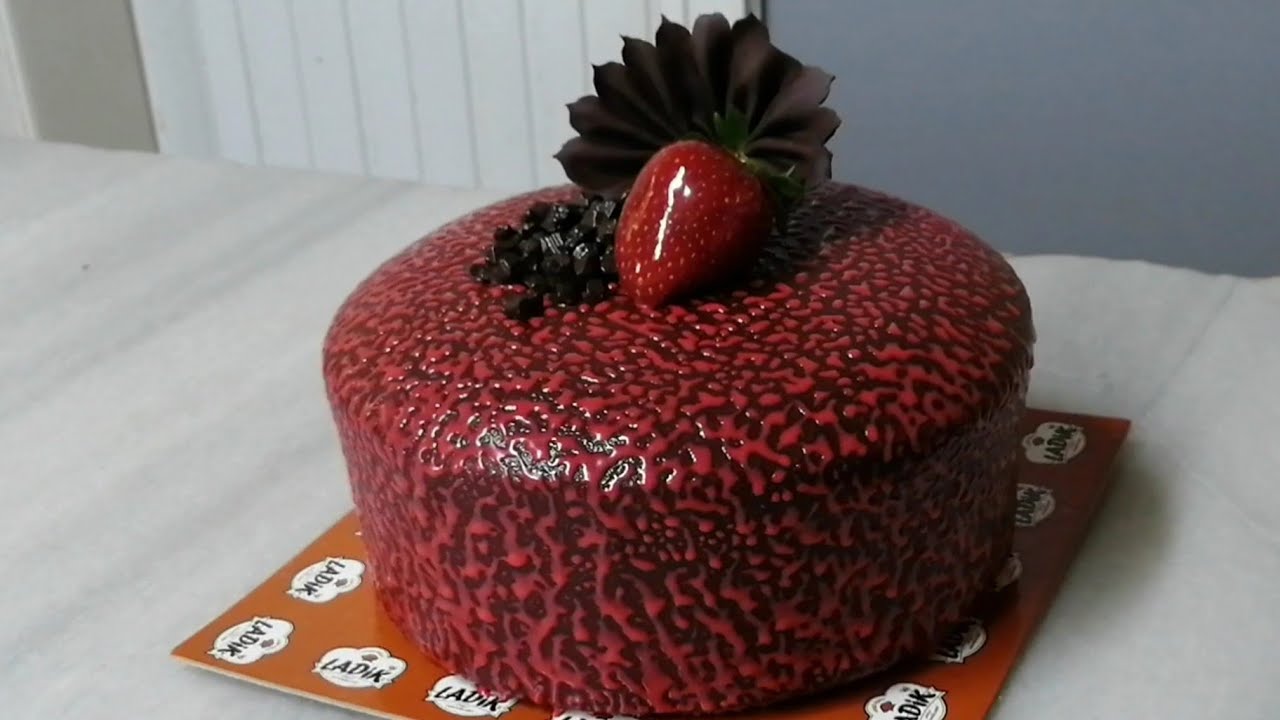 Müthiş Bir Pasta Süslemesi Daha Sizlerle