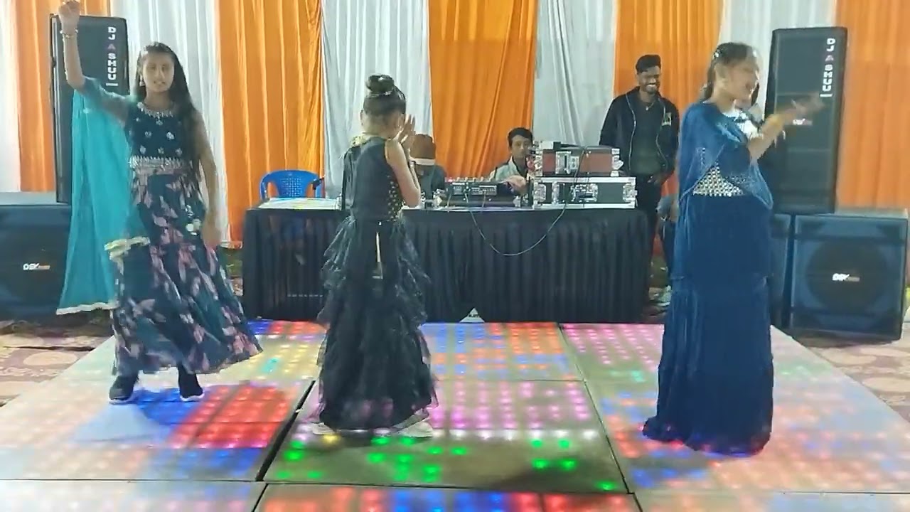 😂हमारी खुशी 😂मन्नू 🥰डाली 😍 का डांस एक नंबर का डांस