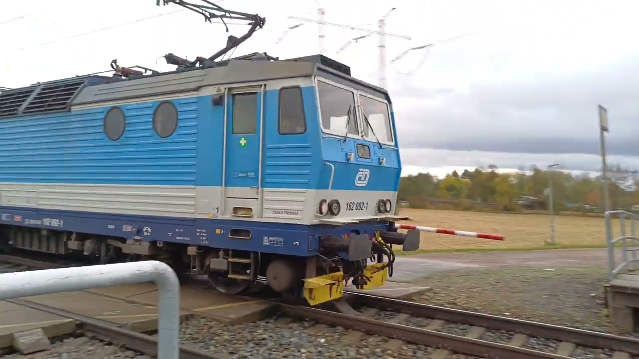 Vlaky Lhota pod Přeloučí