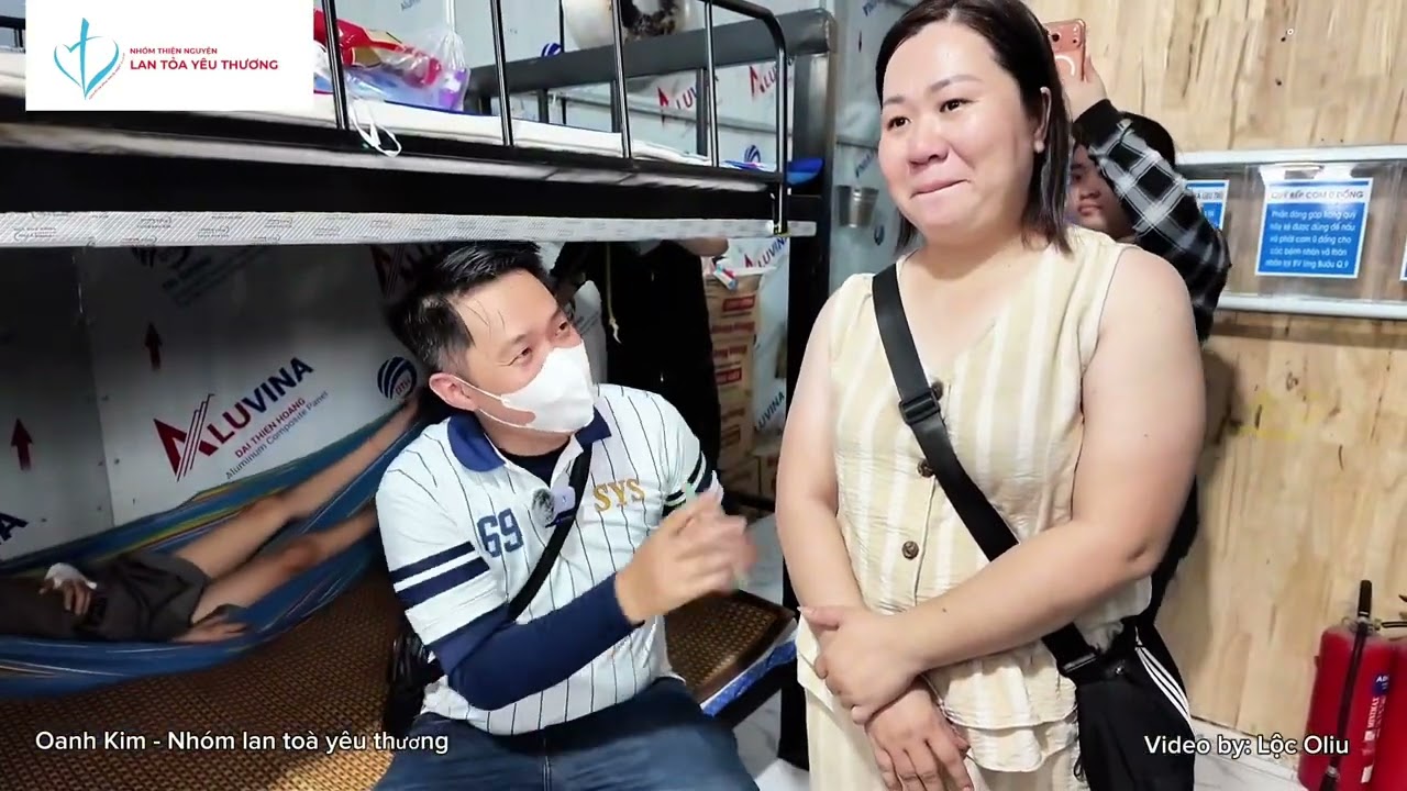 Anh Thạch Lưu thăm mái ấm - nơi những trái tim nhỏ bé cần được yêu thương