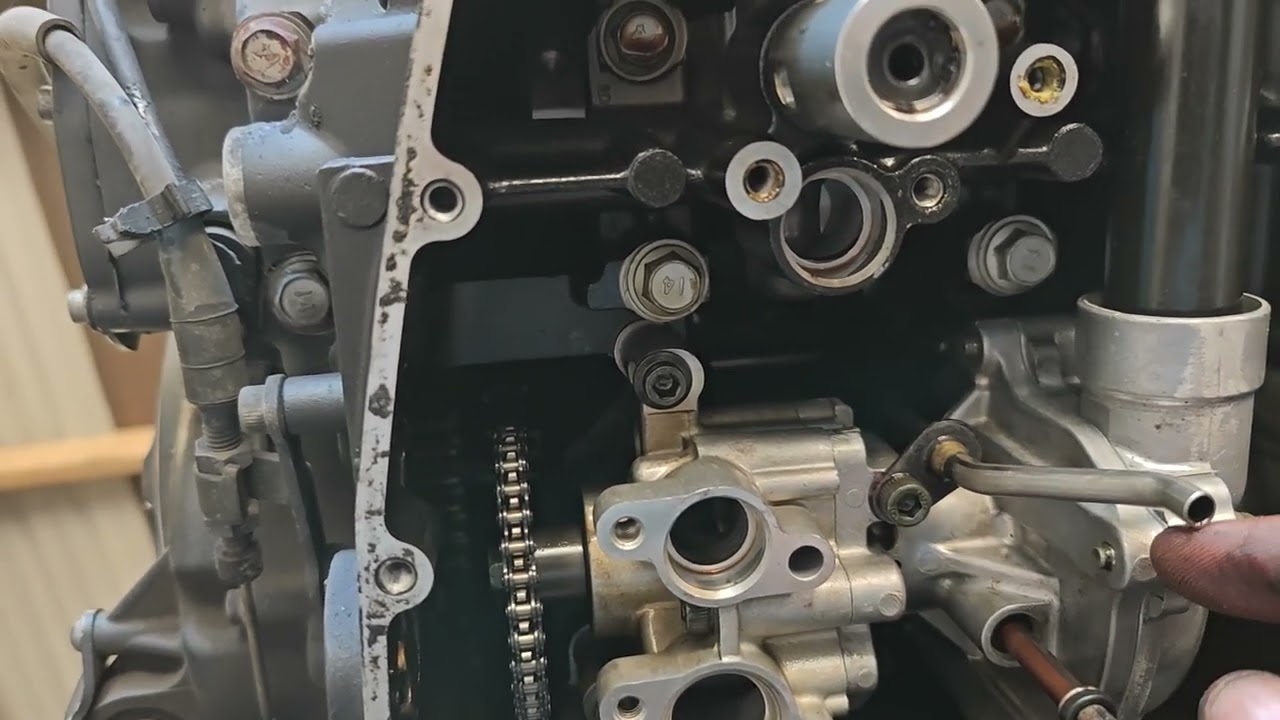 Yamaha R1 water pump is leaking. Here is how I repaired it.