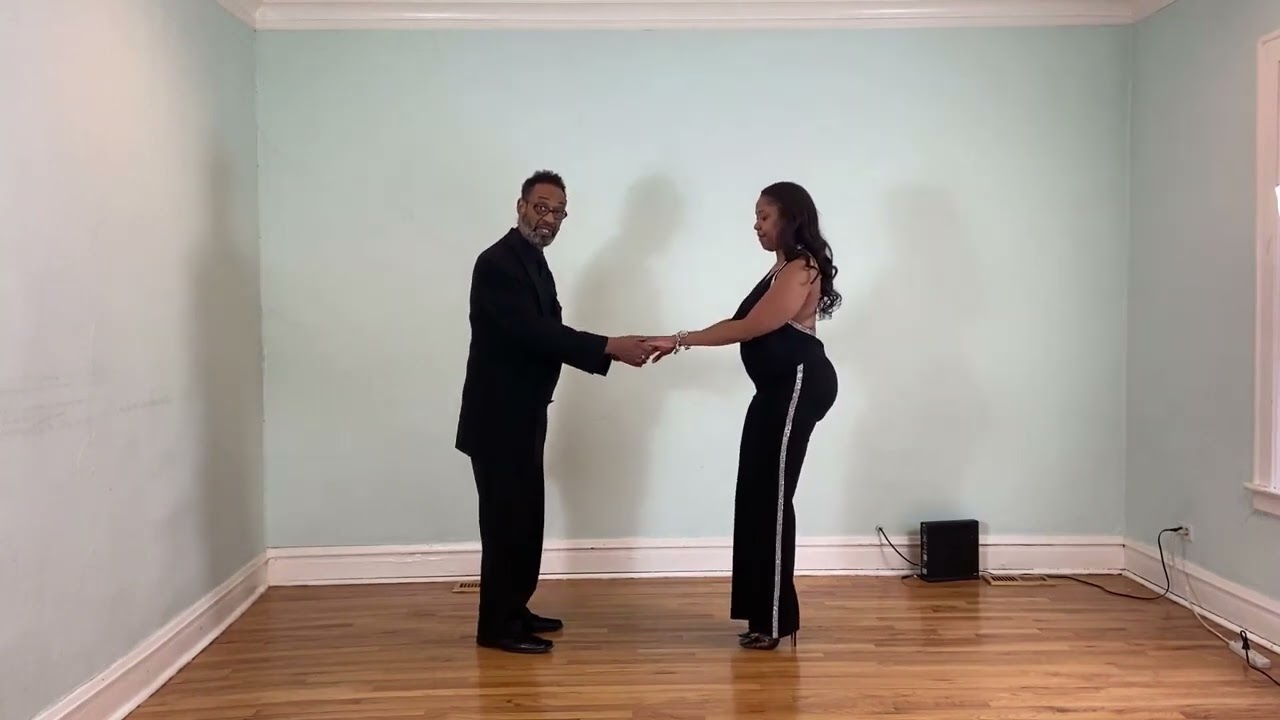 Learn Chicago Stepping Lessons Online with Good Foot Steppers3!