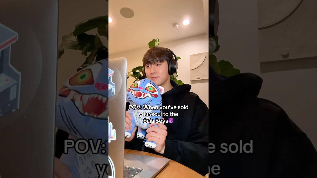 K-POP Demon Hunters Saja Boys - SODA POP is on REPEAT🔂 