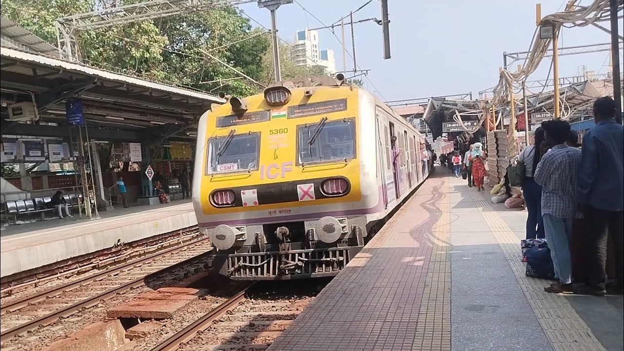 Mumbai local train video travel rush public | Train videos Indian railways station new latest 