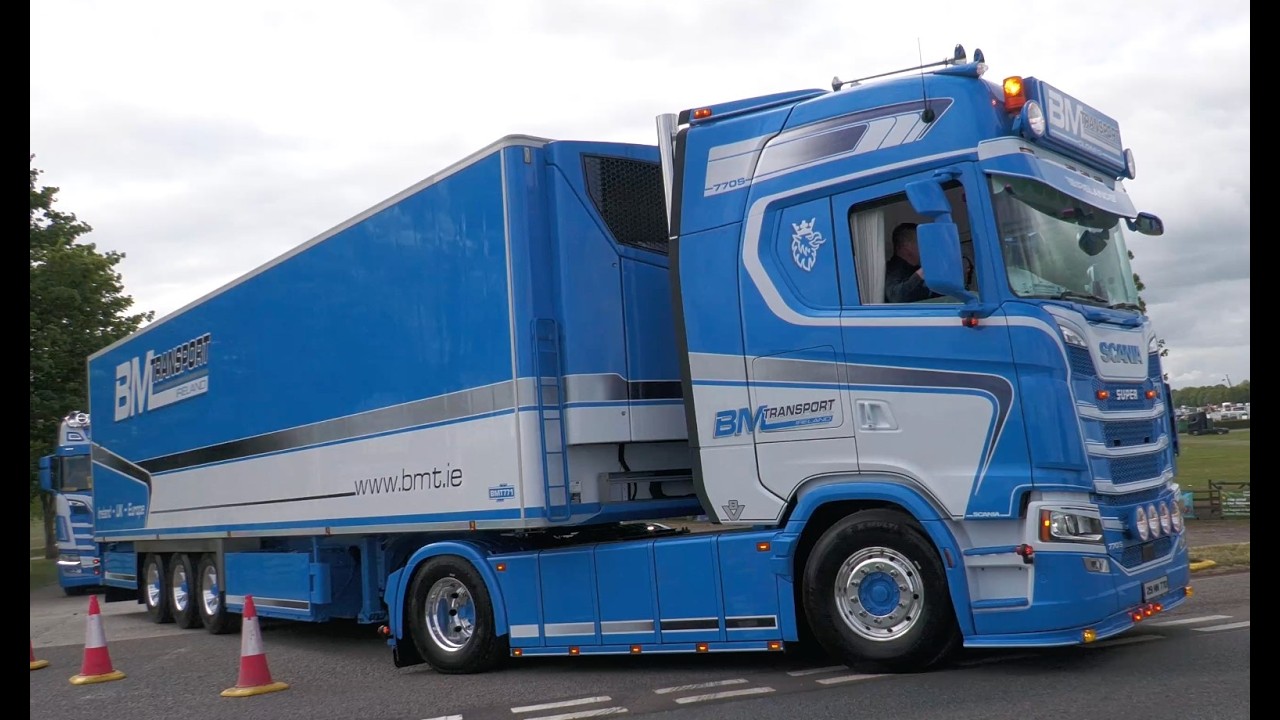 Amazing SCANIA 770S V8 - BM Transport  - TruckFest Lincoln 2025 leave