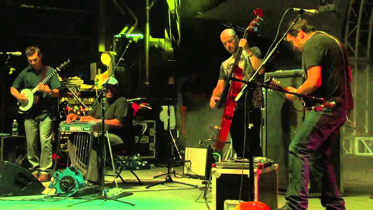 Yonder Mountain String Band - 